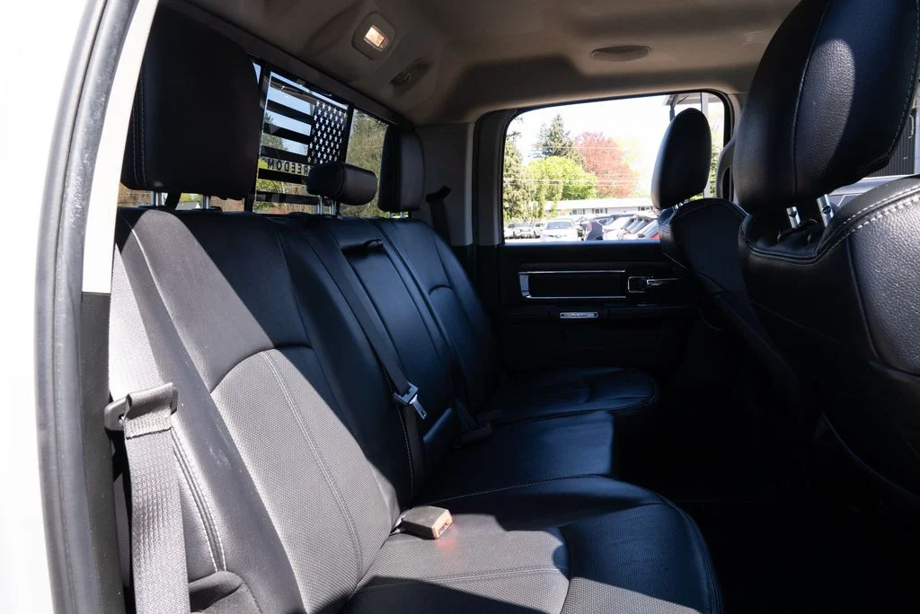 Used 2018 Silver Ram Laramie image 23