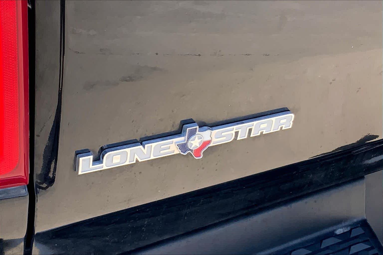 Used 2023 Diamond Black Crystal Pearlcoat Ram Lone Star image 31