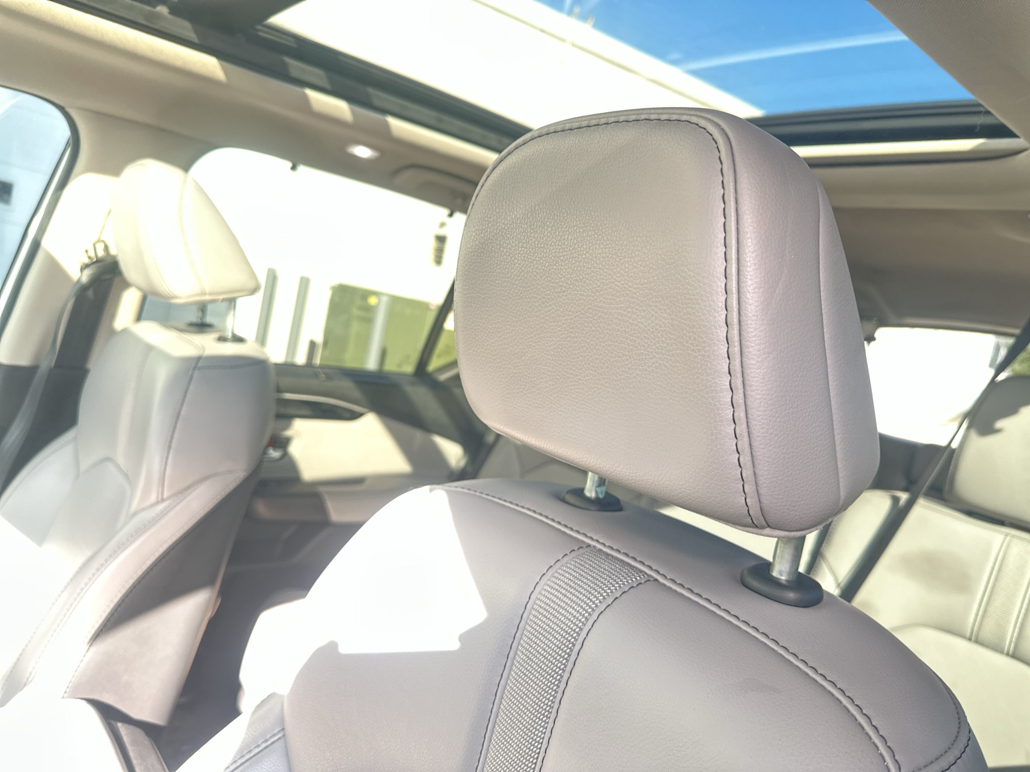 Used 2024 White Honda Touring image 6