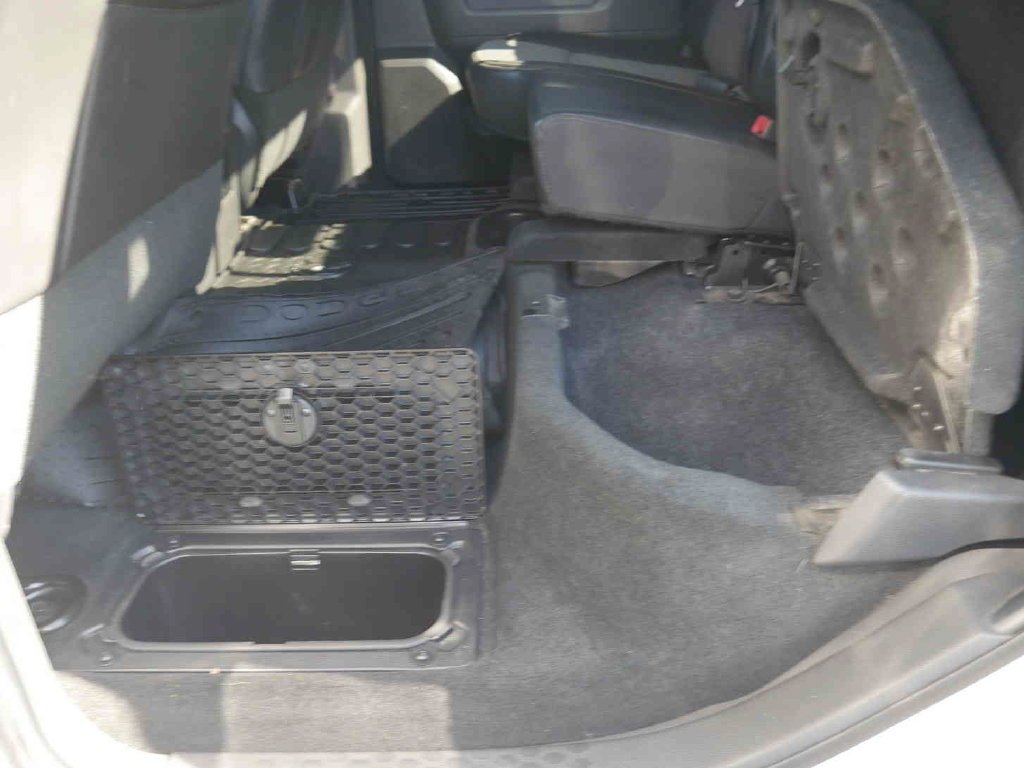 Used 2012 White Ram Sport image 15