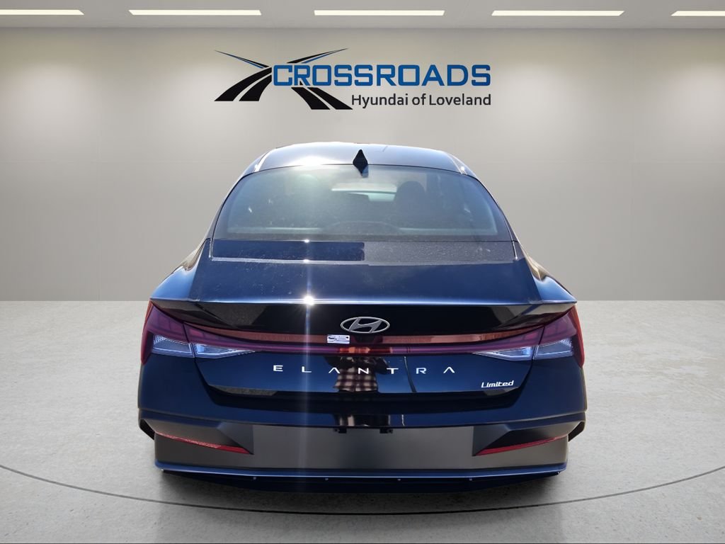 Used 2026 Abyss Black Hyundai Limited image 5