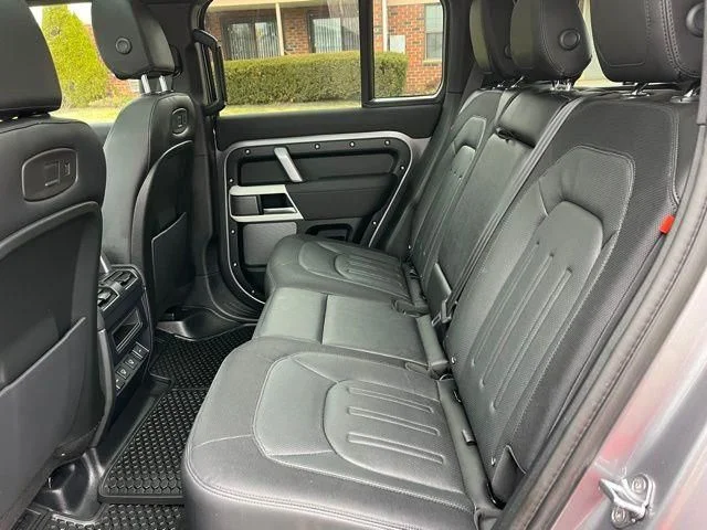 Used 2022 Gray Land Rover X-Dynamic SE image 22
