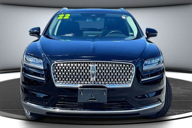 Used 2022 Lincoln Nautilus Reserve with VIN 2LMPJ8KPXNBL24566 for sale in Kansas City