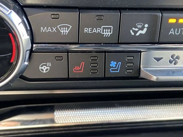 New 2026 Gray Ford Lariat image 22