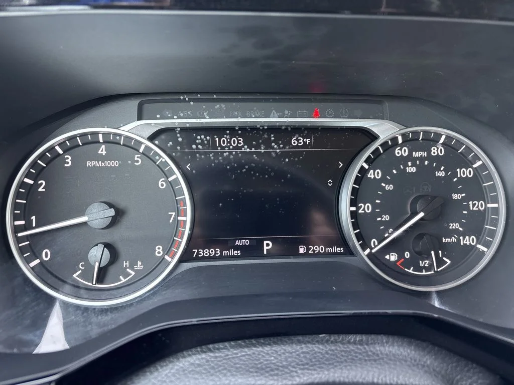 Used 2024 Red Nissan SL image 10