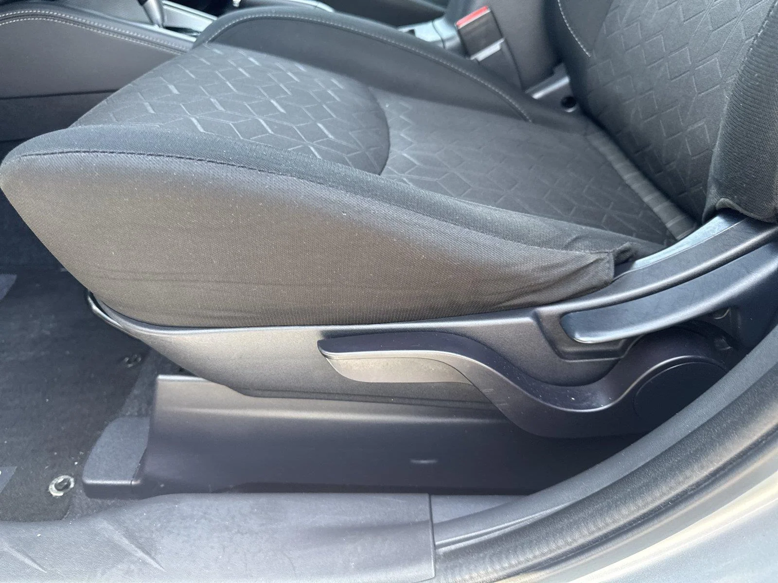 Used 2021 Alloy Silver Metallic Mitsubishi ES image 12