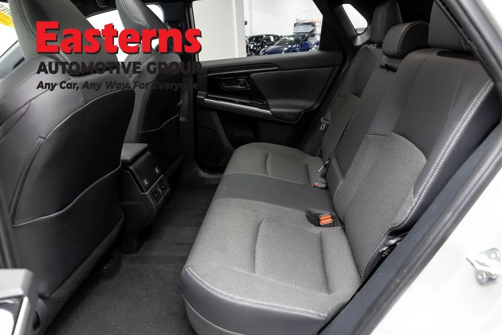 Used 2023 Silver Toyota XLE image 20