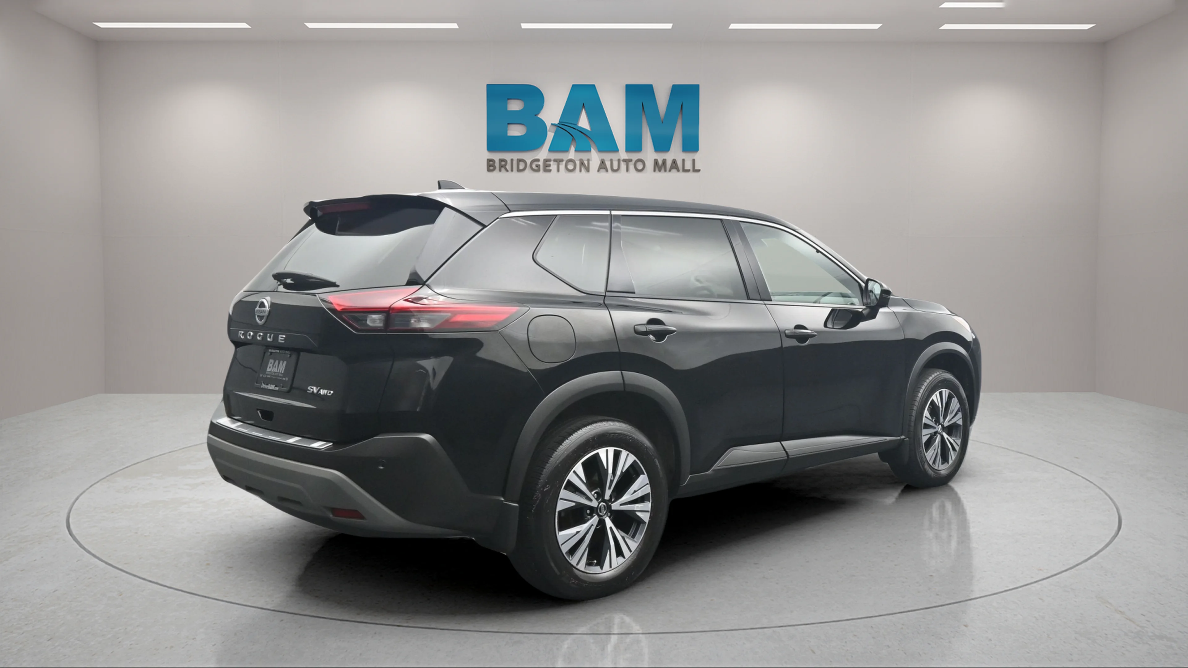 Used 2021 Super Black Nissan SV image 2