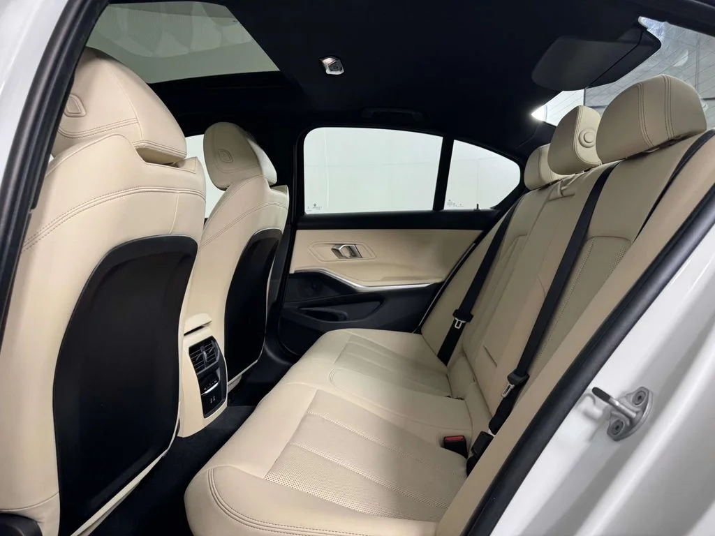 Used 2024 White BMW 330i xDrive image 30