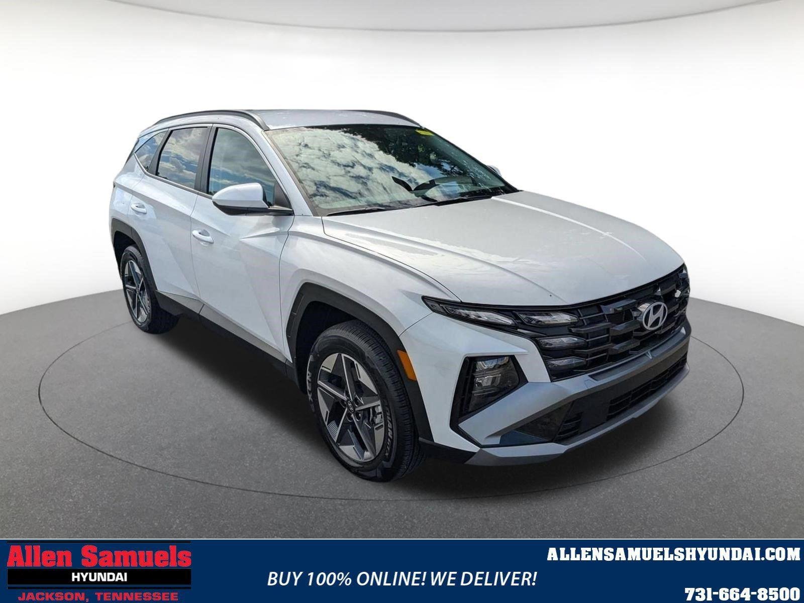 New 2026 Creamy White Pearl Hyundai SEL image 1