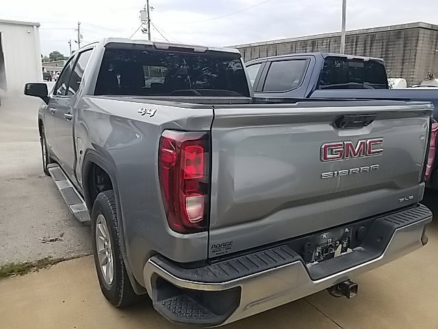 Used 2024 Sterling Metallic GMC SLE image 18