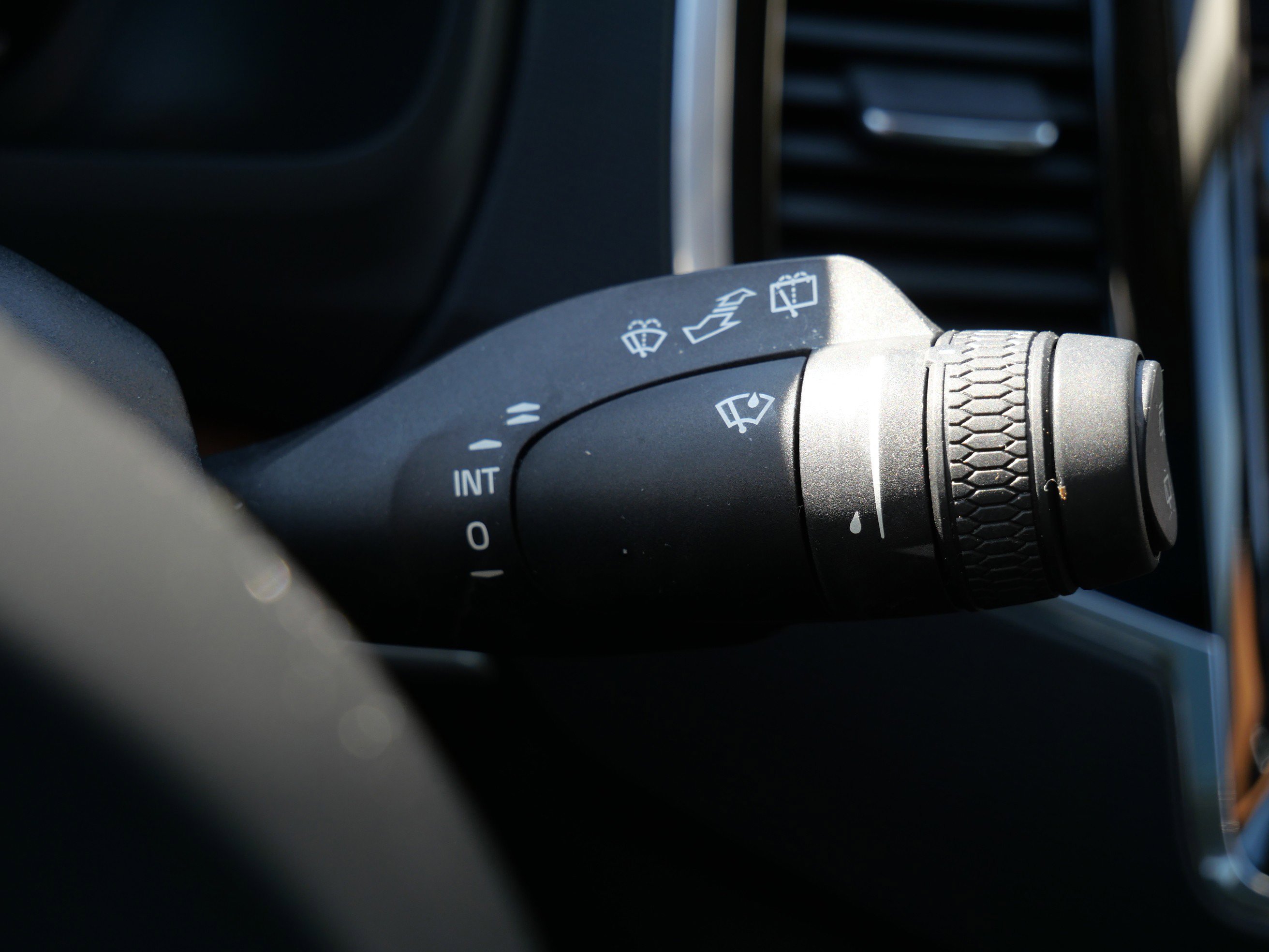 2023 Volvo XC90 Plus - Photo 30