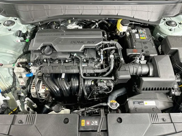 New 2027 Hyundai KONA SEL Sport
