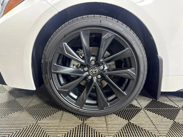 New 2026 Ice Cap Toyota  SE image 9