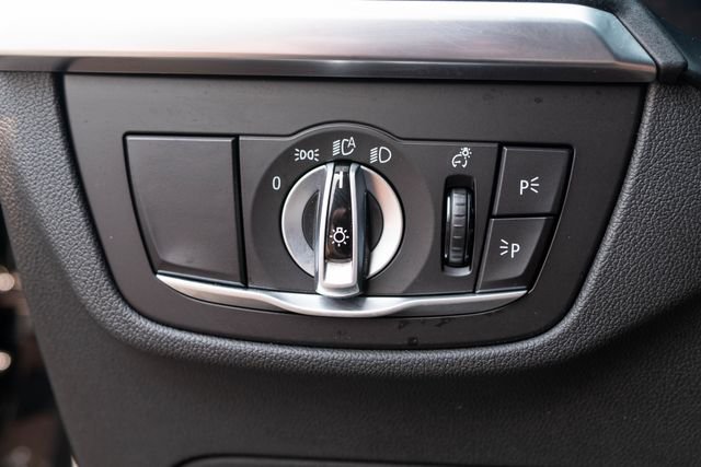 Used 2023 Jet Black BMW xDrive30i image 26