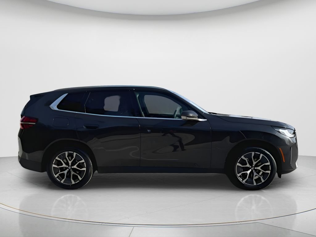 New 2026 Dark Graphite Metallic BMW 30 xDrive image 9