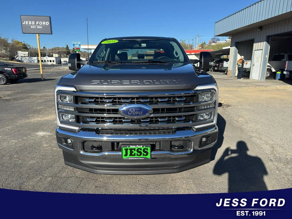 2025 Ford F-350 Super Duty Lariat - Photo 11