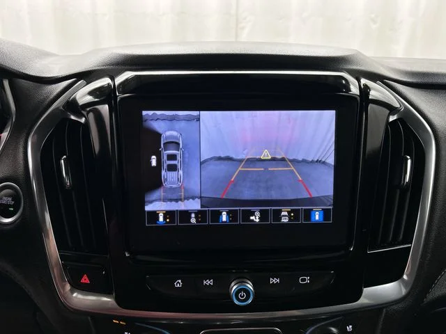 Used 2023 Black Chevrolet Premier image 19