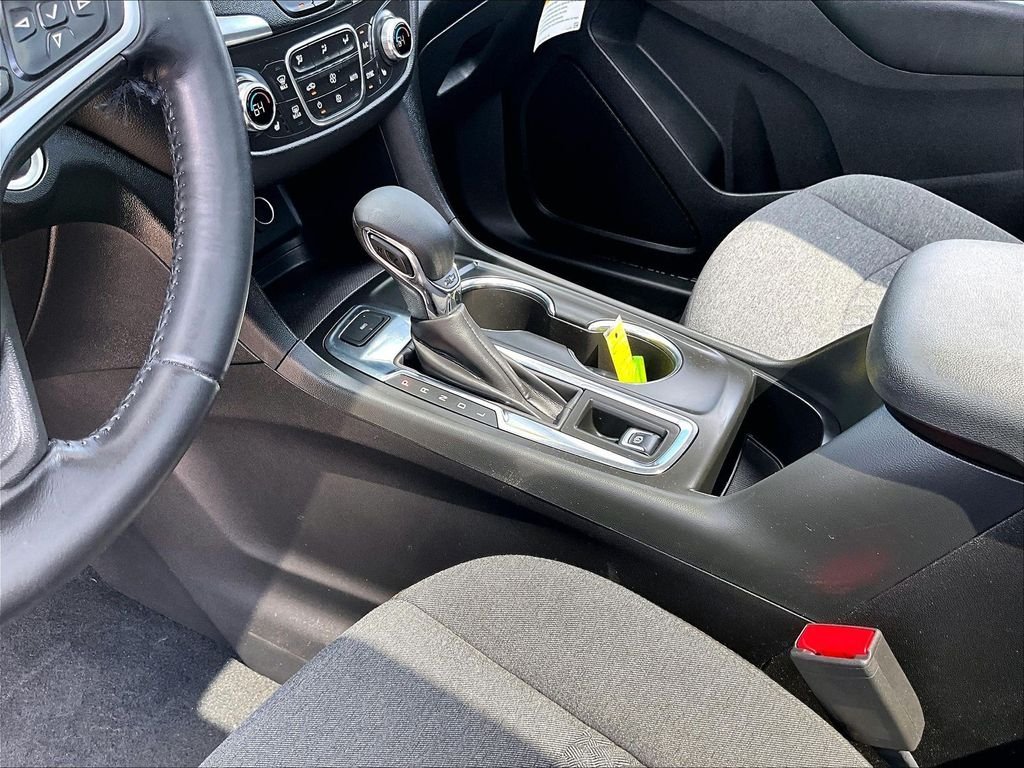 Used 2022 Black Chevrolet LT image 21