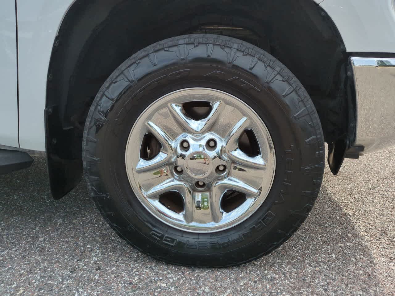 Certified Used 2017 Super White Toyota SR5 image 11