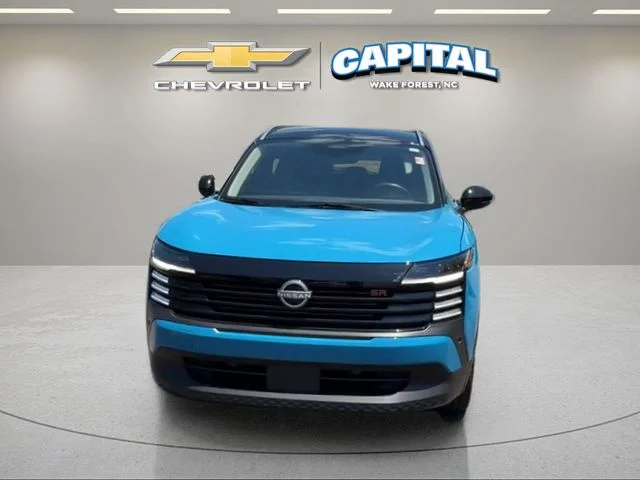 Used 2025 White Nissan SR image 8