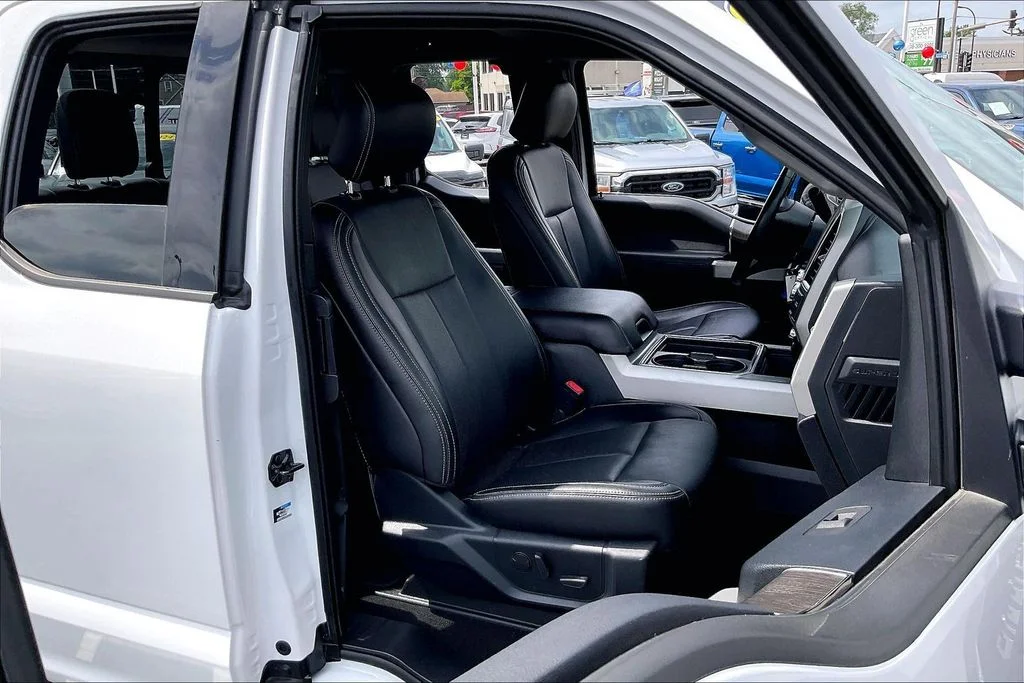 Used 2021 White Ford Lariat image 6