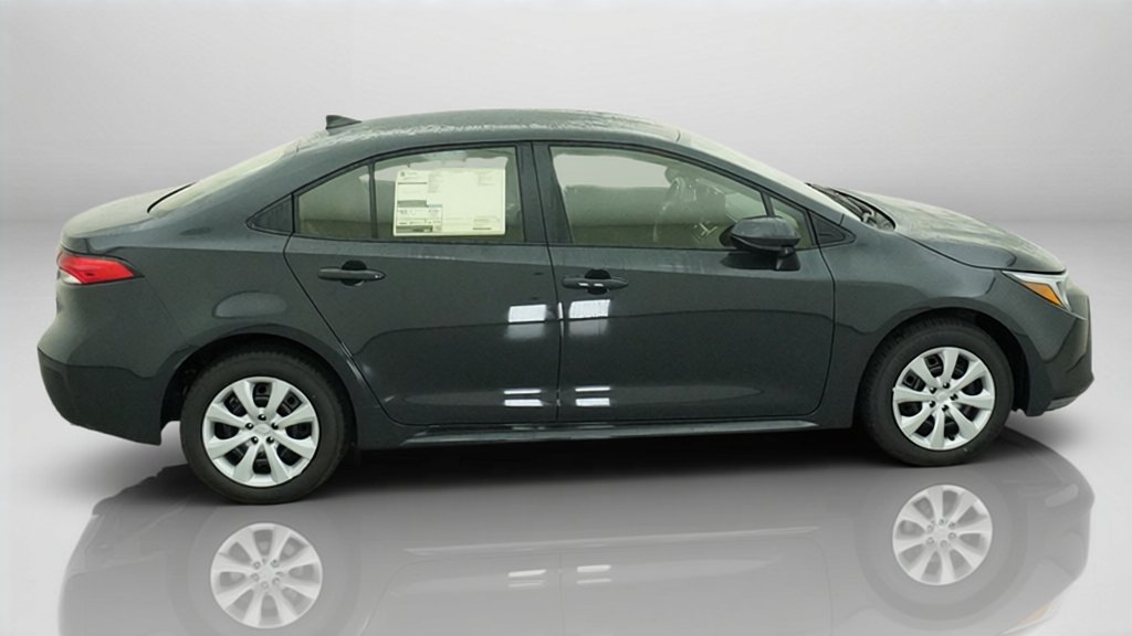New 2027 Underground Toyota Hybrid LE image 7