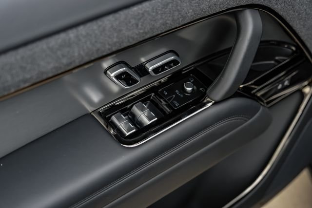 Used 2025 Black Land Rover SE image 49