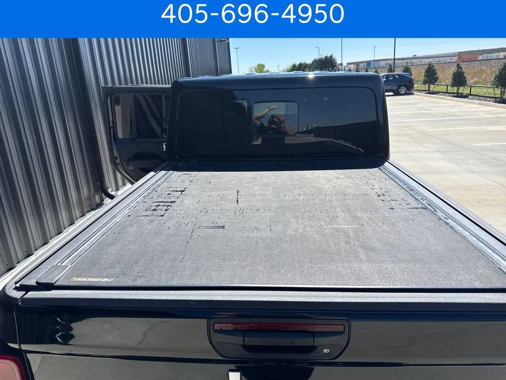 Pre-Owned 2022 Jeep Gladiator Overland