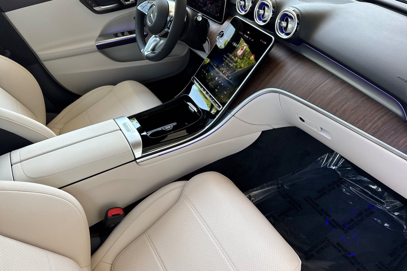 New 2026 Polar White Mercedes-Benz C 300 image 9