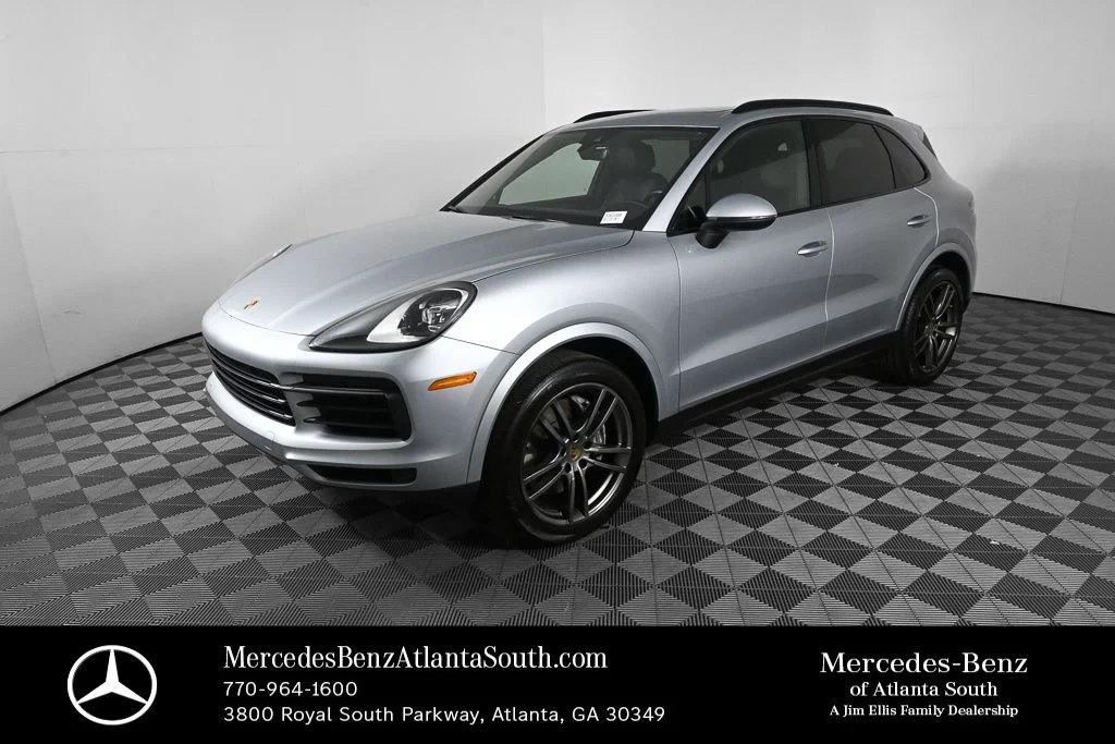 2021 Porsche Cayenne -'s photo