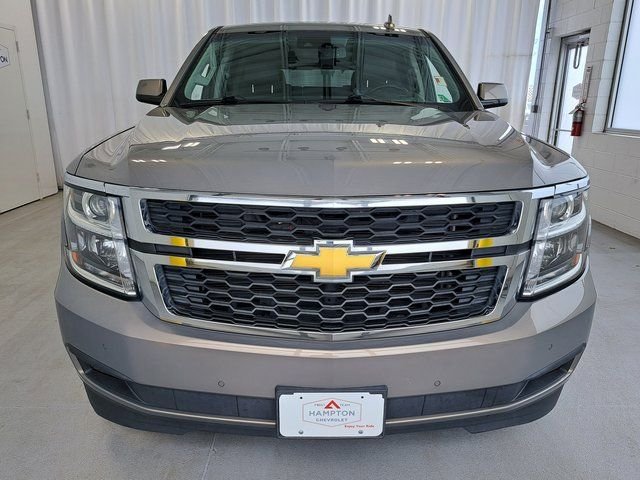 Used 2018 Gray Chevrolet LT image 3