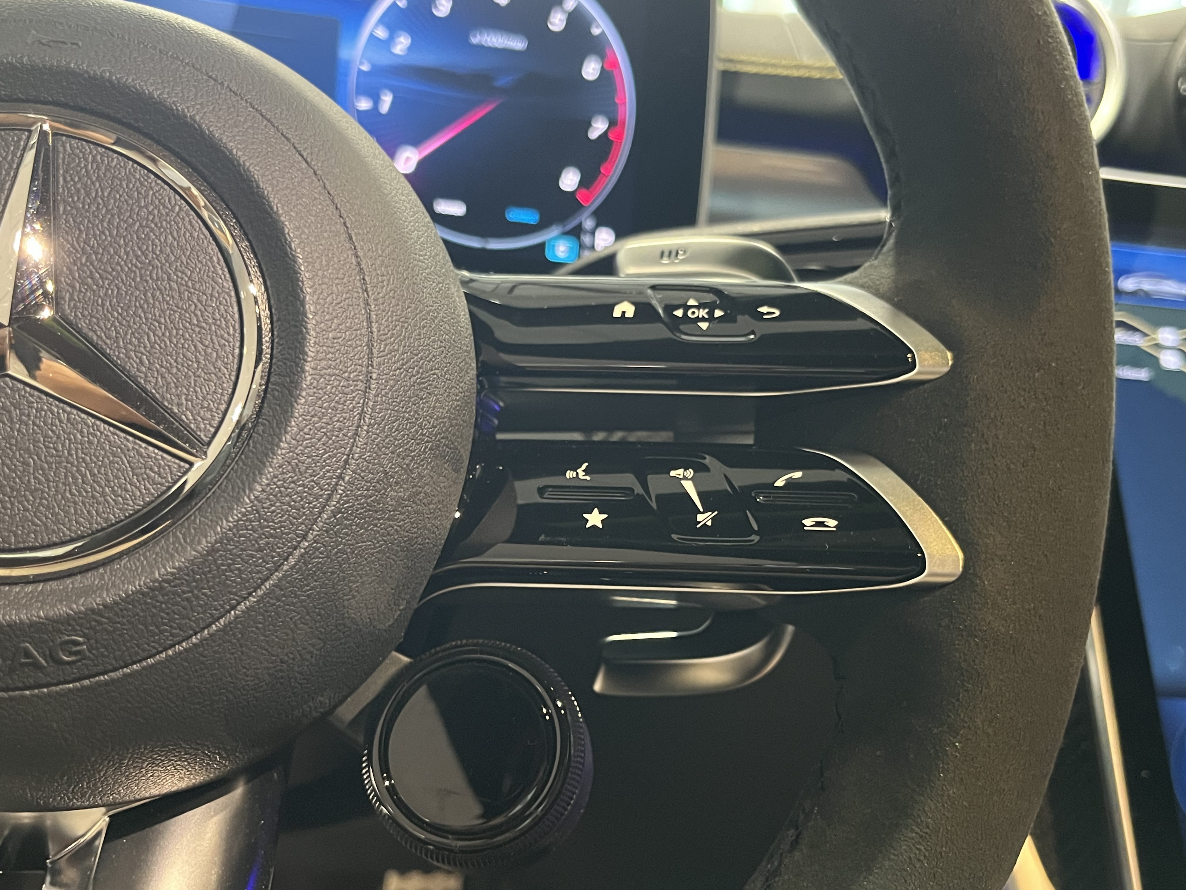 New 2026 GRAPHITE GREY Mercedes-Benz AMG® CLE 53 image 21