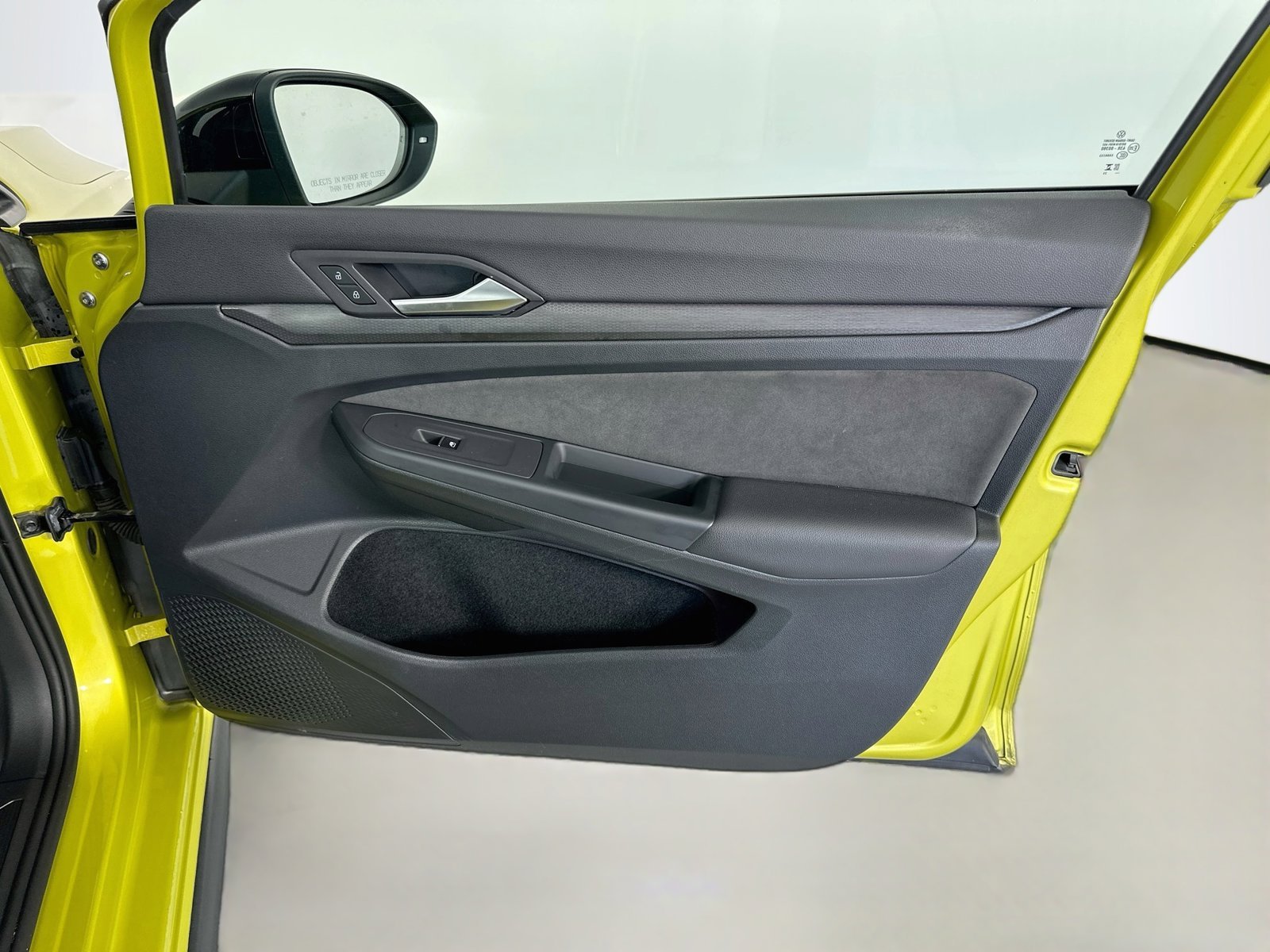 2023 Volkswagen Golf GTI 40TH Anniversary Edition - Photo 32