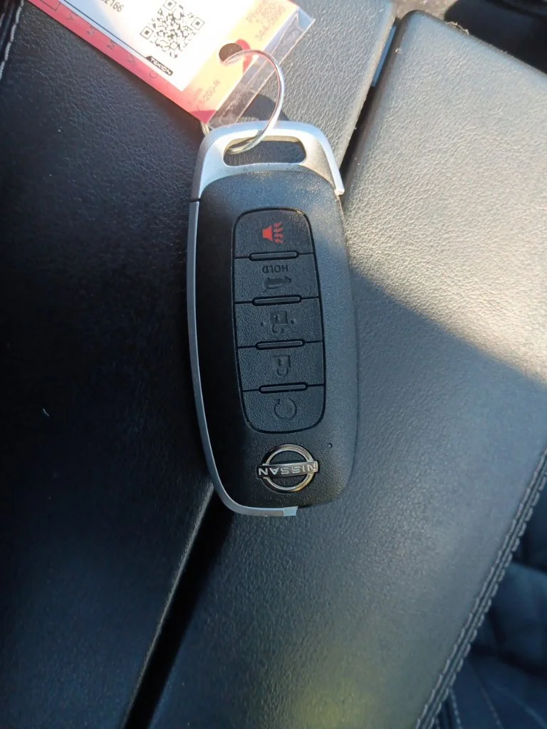 Used 2025 Boulder Gray Pearl Nissan Platinum image 32