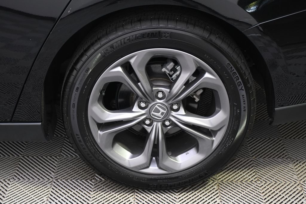 Used 2024 Crystal Black Pearl Honda EX image 20