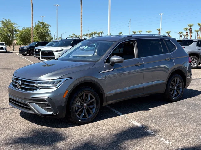 2023 Volkswagen Tiguan 2.0T SE