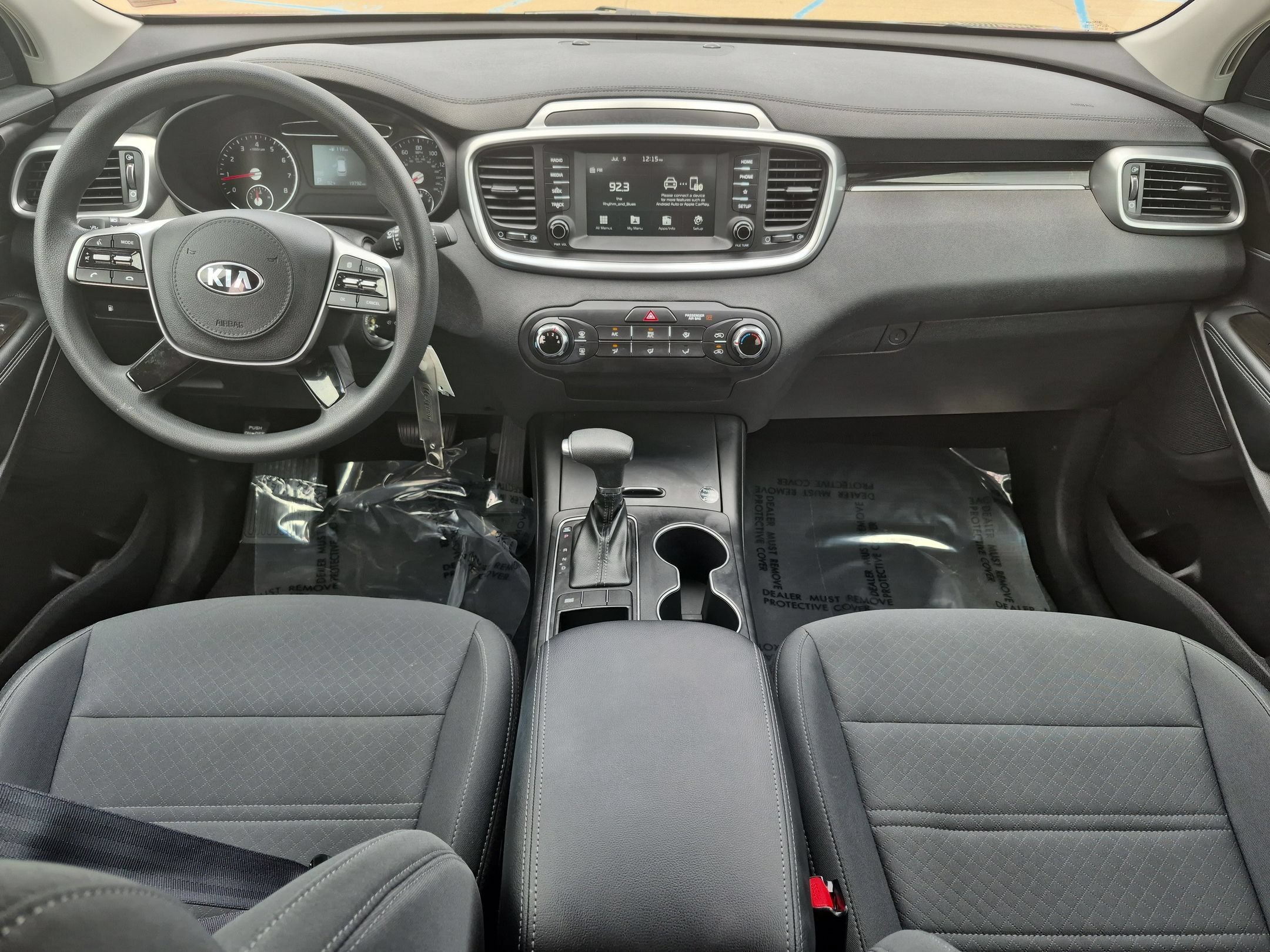 Used 2019 Sangria Kia LX image 23