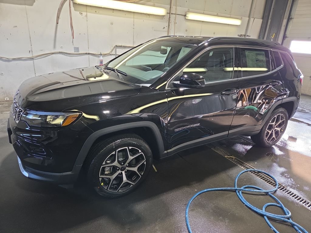 2026 Jeep Compass Limited 4X4's photo