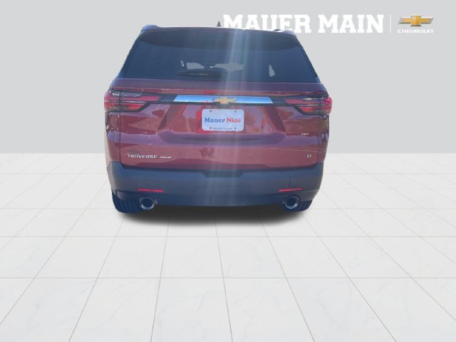 Used 2023 RADIANT RED TINTCOAT Chevrolet LT Cloth image 4