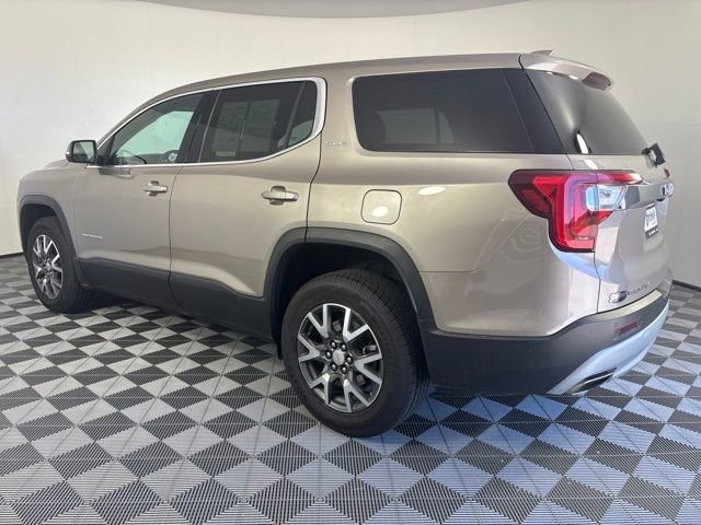 Used 2023 Light Stone Metallic GMC SLE image 40