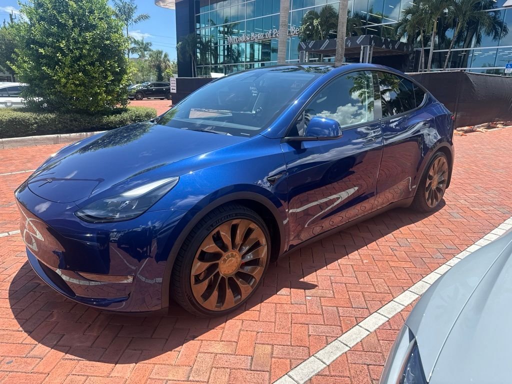 Used 2023 Tesla Model Y Performance with VIN 7SAYGDEF9PF784440 for sale in West Palm Beach, FL