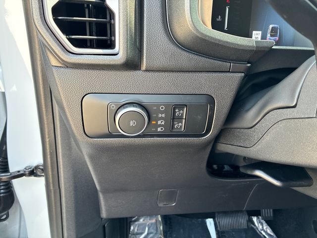 New 2026 Oxford White Ford Outer Banks® image 21