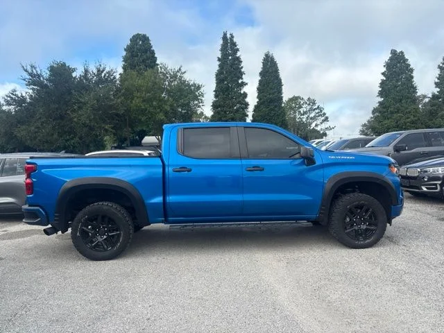 Used 2023 Blue Chevrolet Custom image 4