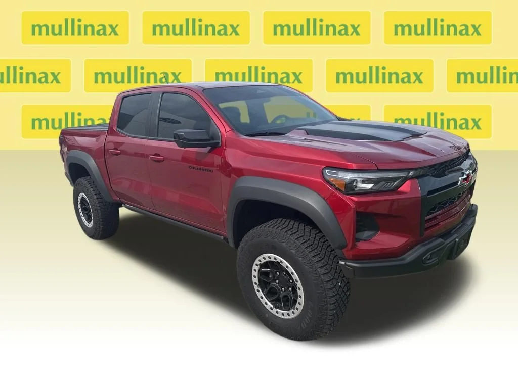 2024 Chevrolet Colorado 4WD ZR2 Crew Cab Short Box's photo