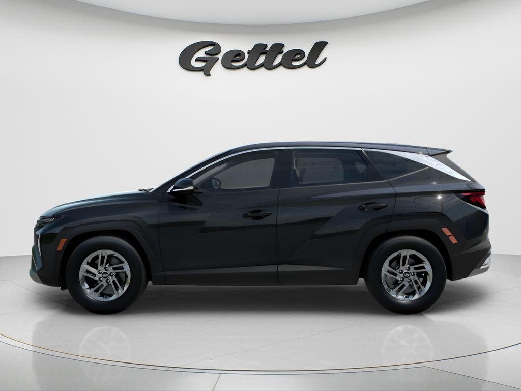 New 2026 Black Hyundai SE FWD image 8
