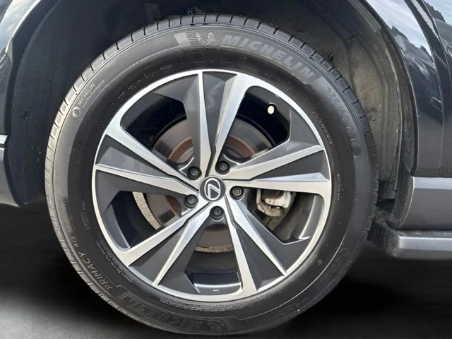 Used 2024 Black Lexus 350 Premium image 32