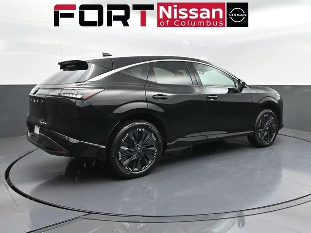 New 2026 Black Nissan Platinum image 7