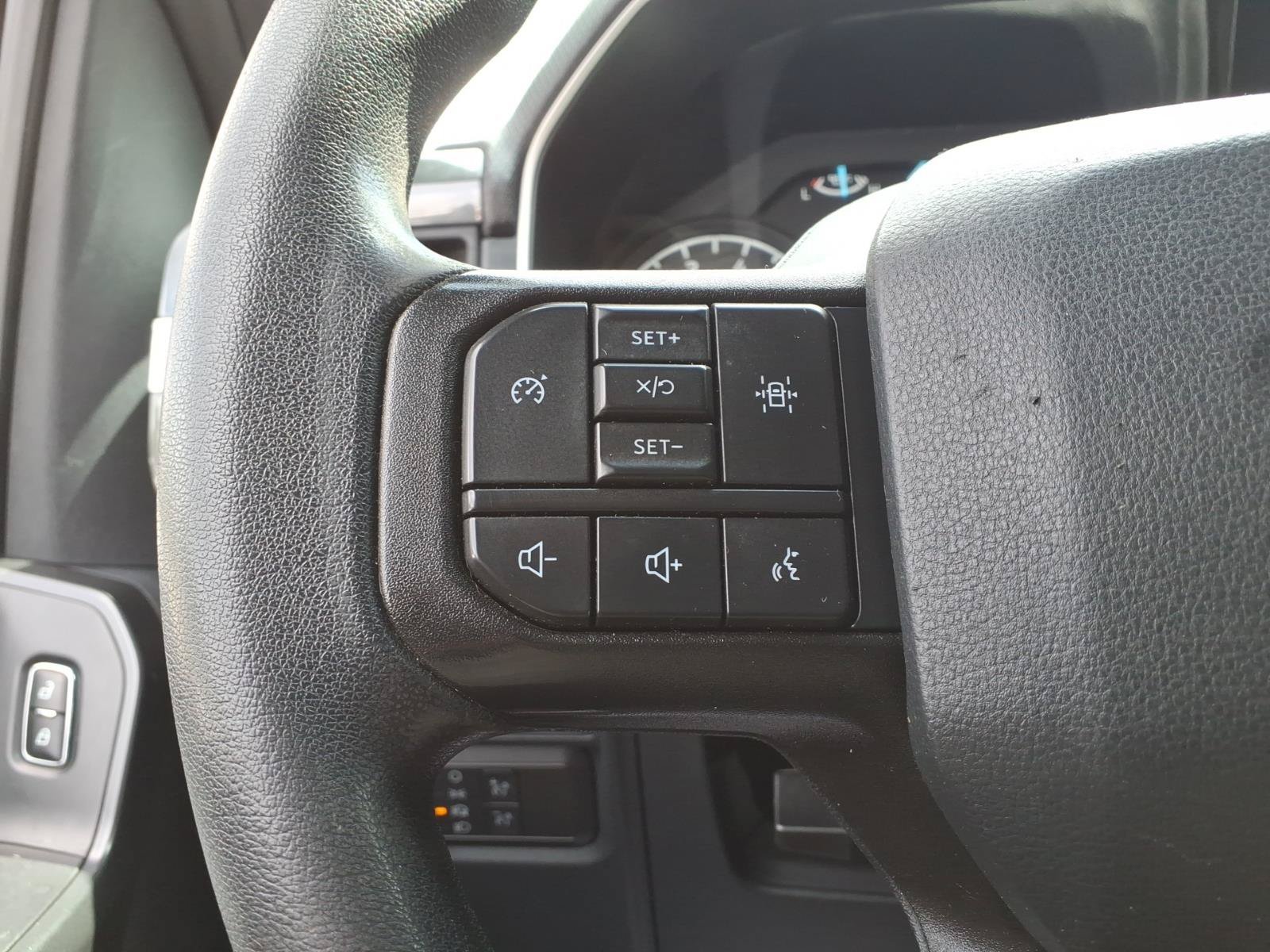 Used 2021 Velocity Blue Metallic Ford XL image 30