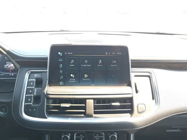 Used 2023 Summit White Chevrolet Premier image 18